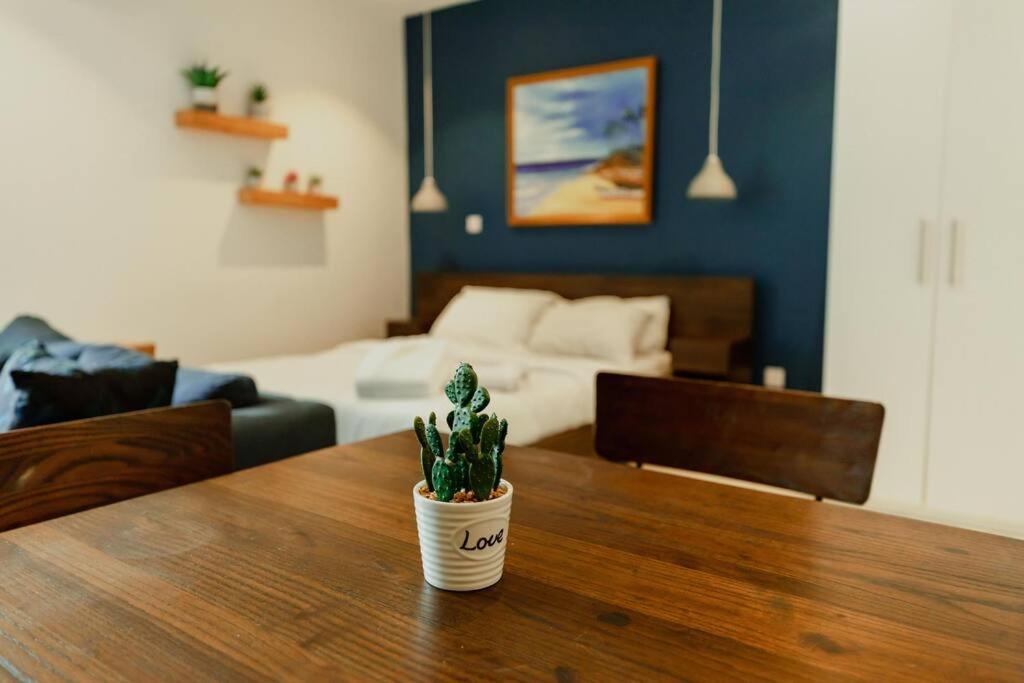Enjoy Luxury Studio W/Pool @Embassy Gardens Acra Exterior foto